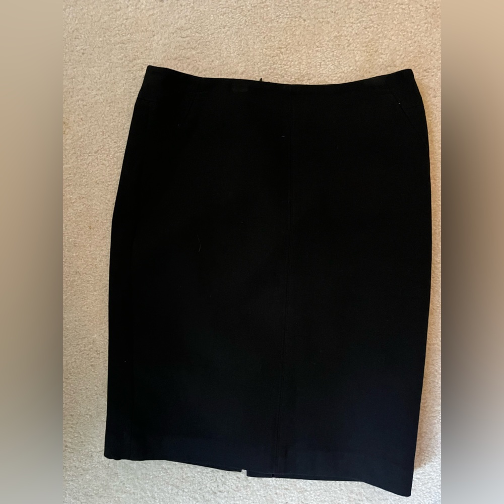 LOFT Classic Black Pencil Skirt